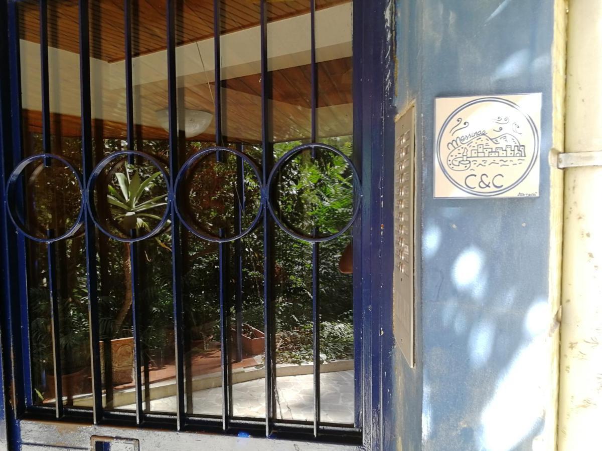 C&C Bedrooms Messina Exterior photo